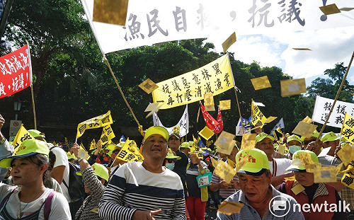 良影一二》生存好難！上千漁民北上立院抗議漁業三法