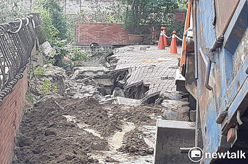 嘉市北排道路坍塌危及民宅 黃敏惠涂醒哲兩陣營互轟