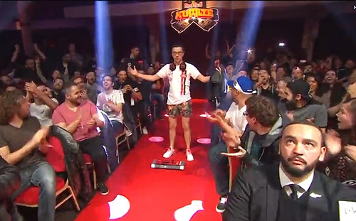 「短褲王」升級「脫褲王」！「五股石油王」霸氣登紅牛盃《快打旋風V》2018決賽