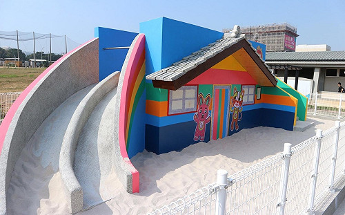 超吸睛彩虹溜滑梯！彩虹眷村新亮點大人小孩都開心