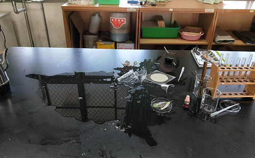 （影）國中實驗室燒燙傷意外 6生送醫無生命危險