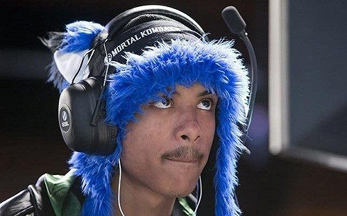 SonicFox奪《真人快打》冠軍　呼籲大眾投民主黨伯尼桑德斯