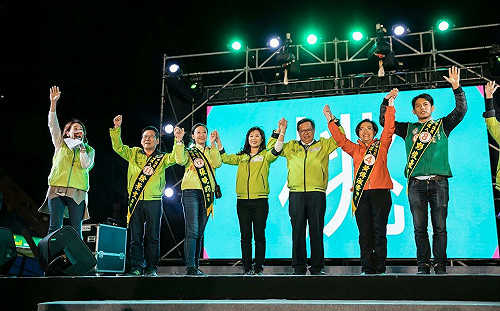 選前之夜》鄭文燦：對的腳步繼續走下去 投給建設一票