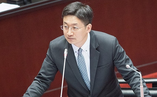 誰接黨主席都沒用！蔡適應向蔡英文喊話：棄選2020總統