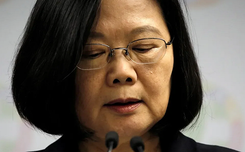 總統蔡英文臉書直播 承諾「做一個很不一樣的總統」