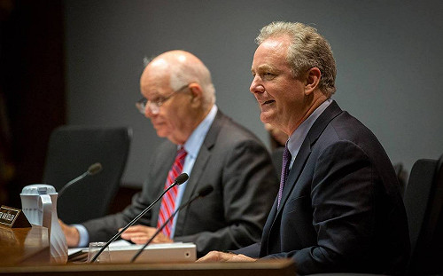 中興通訊協委國監控美國？美參議員要求政府展開調查