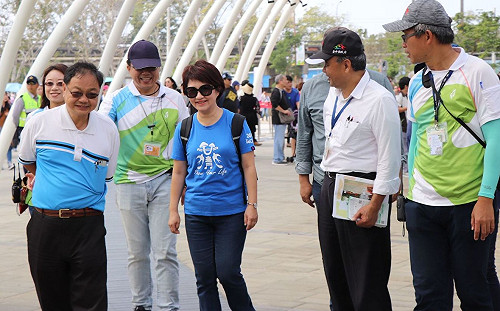 首度看花博  盧秀燕：全力促成花博經濟