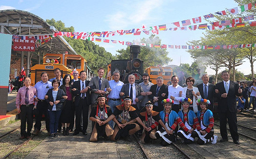 台英締結姊妹鐵道  蒸汽火車頭鳴笛亮相