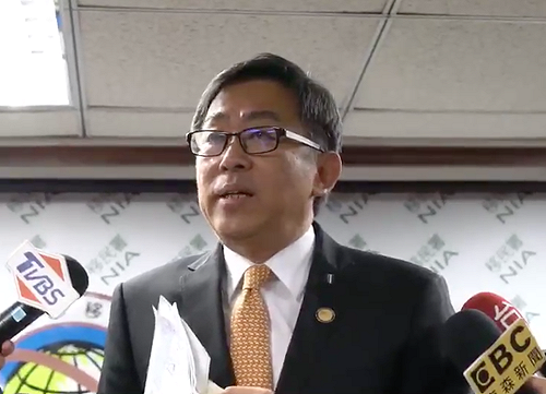 （影）署長出公差與妻同樂?  楊家駿：問心無愧