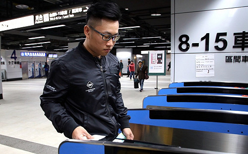 行動條碼也能通　台鐵QR code驗票服務上線