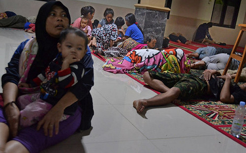 印尼海嘯死傷人數攀升破千 共計222死843傷