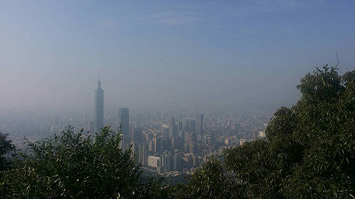 交通空汙一年致全球400萬孩童氣喘  台灣第4嚴重