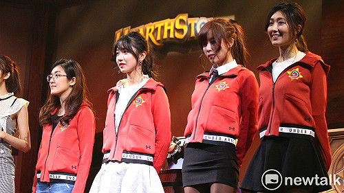 《爐石戰記》最美麗戰爭！台灣實況主小魚奪表演賽冠軍