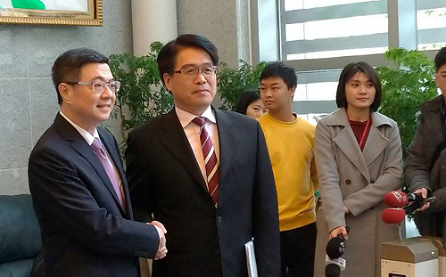 拋開溫情主義包袱！游盈隆向賴揆喊話：別繼續拖泥帶水