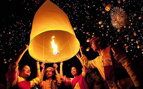 跨年夜放天燈 泰國清邁機場調整航班影響逾萬旅客