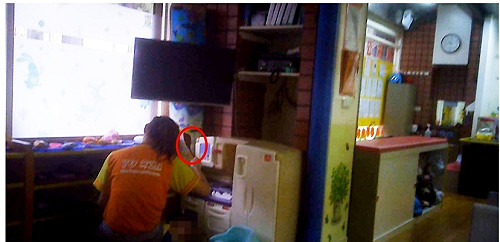 (影) 虐童托嬰中心遭勒令停業 民眾不滿蛋洗殃及鄰居