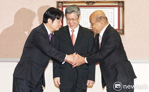 閣揆交接 陳建仁：蘇院長轉來了  大家趕快衝衝衝