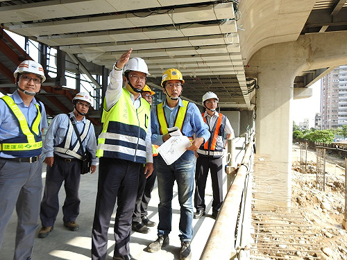 台中立委補選》山手線中央出錢少？王義川：盧巿長又搞錯了