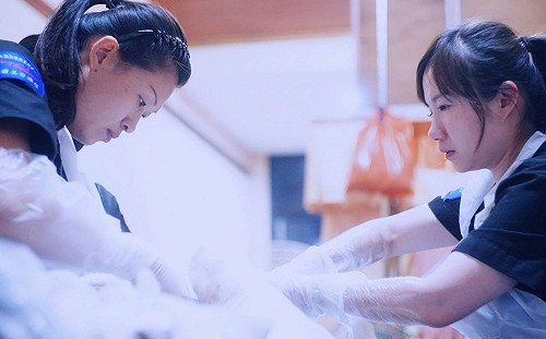 虐待致死頻傳！他們針線縫補殘破軀體為童留尊「顏」