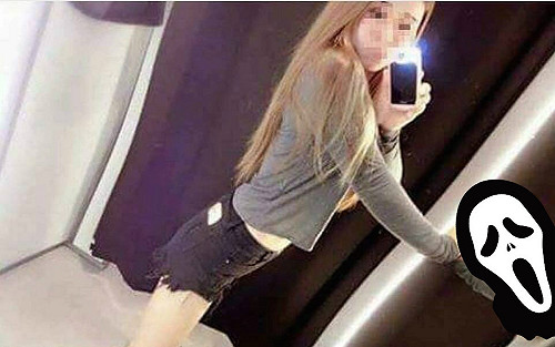 熱褲妹辣露纖腰…「鏡中倒影」慘出賣她　網友虧：哈哈鏡