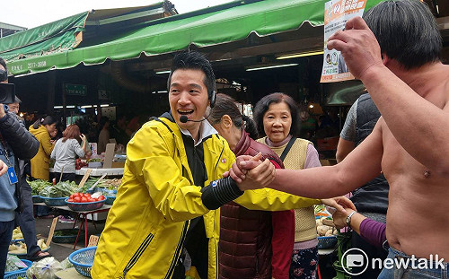 邀陳景峻站台給柯家軍顏色瞧瞧？ 何志偉連聲「不可能」