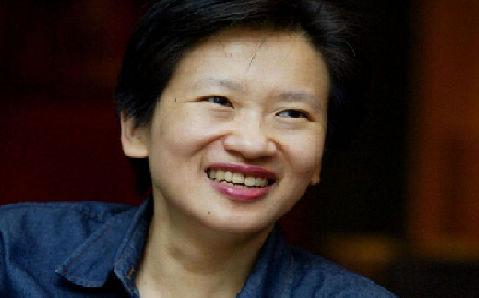 空姐被迫助外籍旅客如廁 顏擇雅：報導忽略美國法律