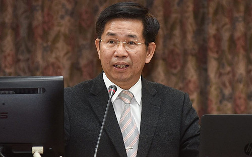 兩項修法救兒虐　教長潘文忠力推「雞婆精神」