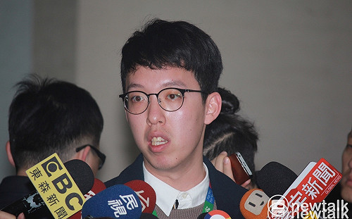 柯昱安直指側翼粉專3大來源：有議員、立委助理會經營