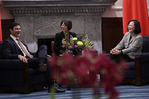 巴拉圭參議院議長歐斐拉三度訪台 將晉見蔡英文、賴清德