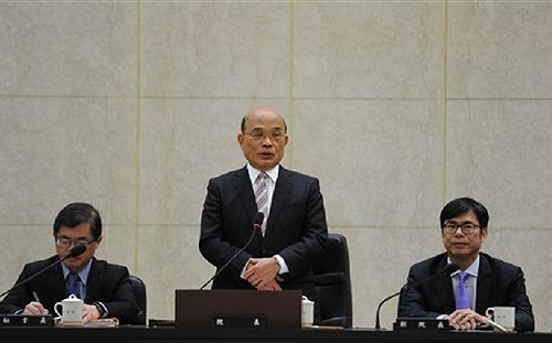 蘇揆下令：團客帶肉品入台 導遊旅行社連帶責任