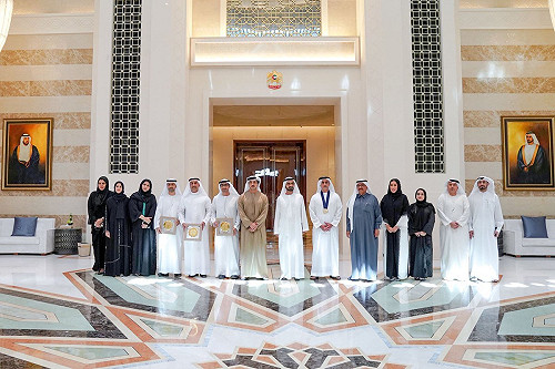 真是平等呀！  阿拉伯聯合大公國性平獎得主全男的