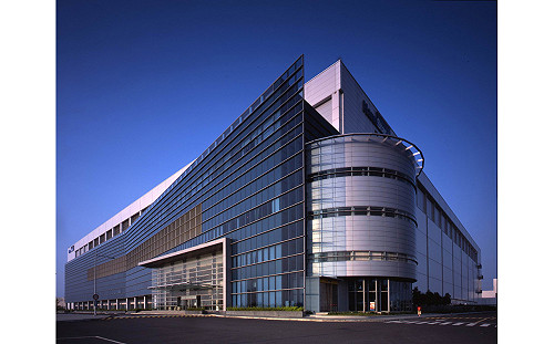 彩晶傳裁員逾80人 公司不回應