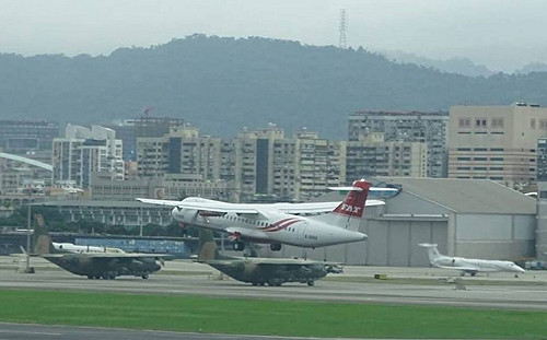 春節外離島運輸　國軍運輸機與遠航新機投入疏運