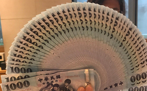 37歲爽退休！他28歲霸氣存790萬　「超簡單存錢法」曝光