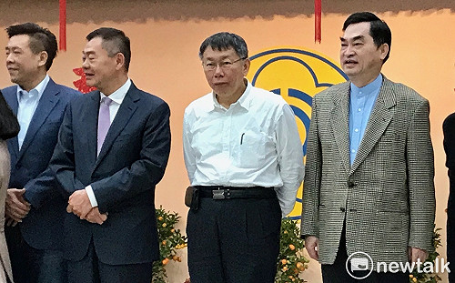 華航機師罷工  柯P：罷工若太久  政府要積極介入處理