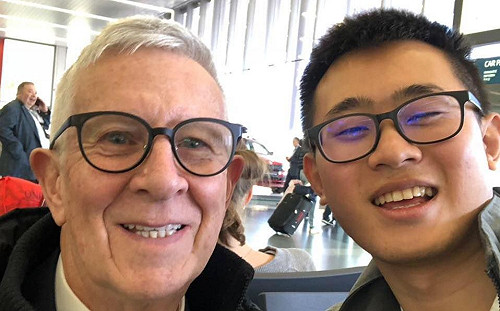 「那就是愛」 24歲青年與大51歲英國老爹步入禮堂