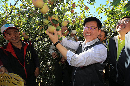 林佳龍善推假日蔬果配送  運將擔憂：不擔心司機過勞嗎？