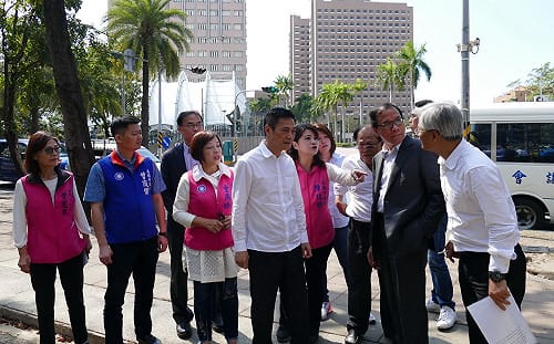 高雄輕軌二階可行替代路線 許崑源率議員勘查