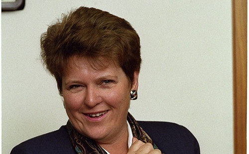 紐西蘭前總理「被署名」發文讚中國  網友虧業配文