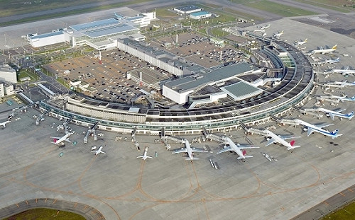 北海道地震4人輕傷 120人被迫在機場過夜