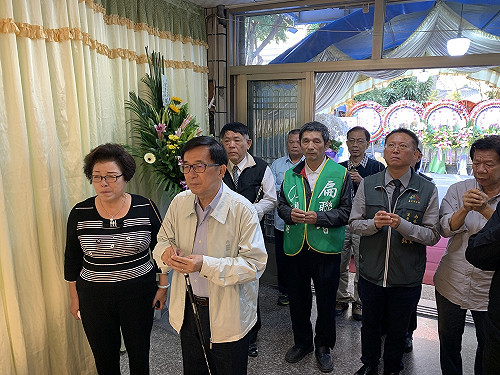 資深里長陳仁榮驟逝  陳水扁拈香致意