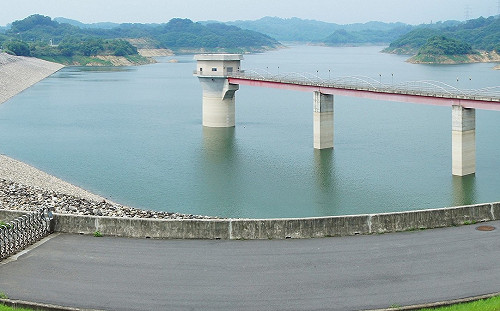 新竹苗栗水情依舊吃緊　今實施人工增雨稍減缺水壓力