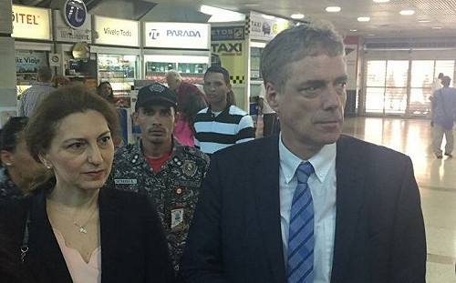 馬杜格不爽德國大使接機瓜伊多  怒下48小時逐客令