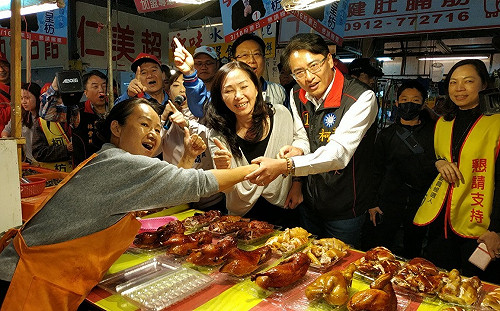 彰化立委補選》佳芬來加分  選前之夜柯呈枋總部熱鬧滾滾