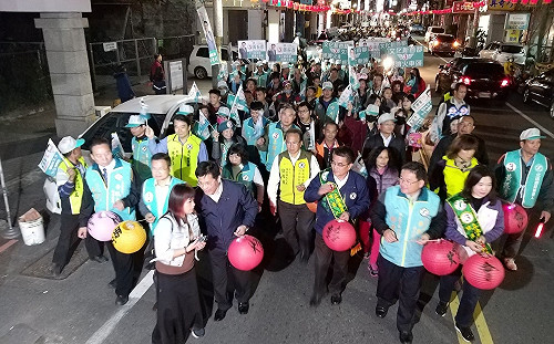 彰化立委補選》陳其邁林佳龍現身 與黃振彥同喊「彰化要燈會」