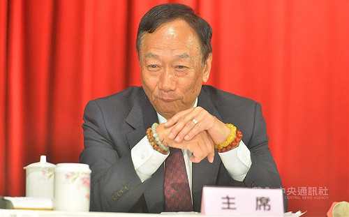 郭台銘衝刺半導體 夏普扮要角決策團隊撐腰