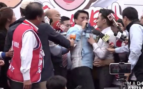 投票前夕胸跟腳都拉傷！謝龍介：終於知道韓國瑜怎麼受傷的