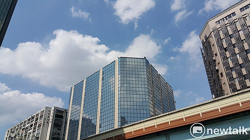 這週天氣變化劇烈！週四北部飆破30度、週五變天鋒面再來