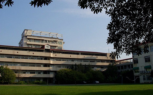 借2400萬要還4200萬 高教工會 : 永達校董藉高利貸掏空校產