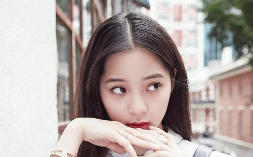 護航歐陽娜娜？ 陳沂嗆：有九億誰還需要用健保啊？